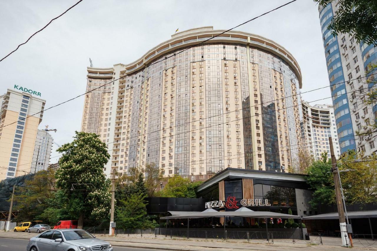 Grey Apartment Odessa Luaran gambar